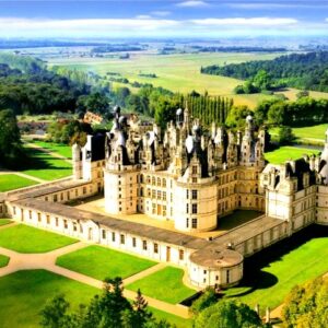 castele-de-pe-Valea-Loarei-Chambord-min-1