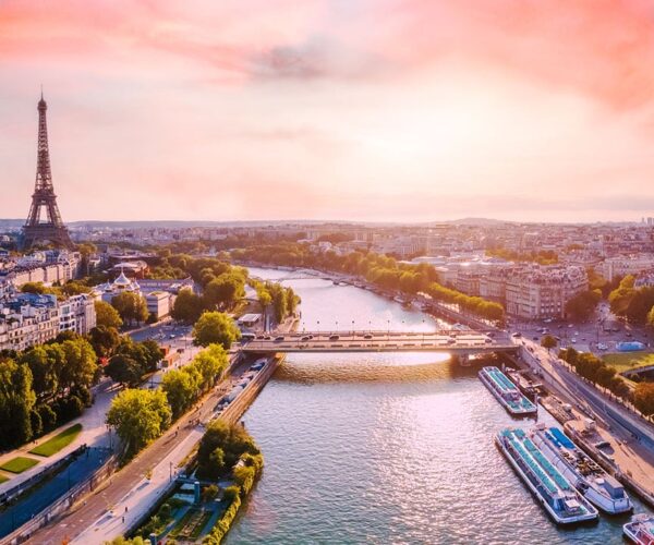 Paris & Valea Loarei – Farmec & lumină